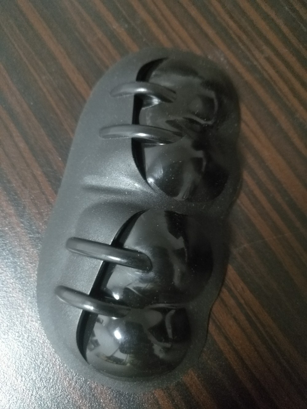 注塑類單色塑膠護具
